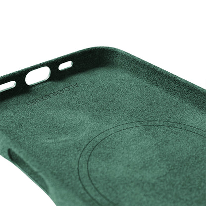 iPhone 16 Plus - Alcantara Case - Midnight Green